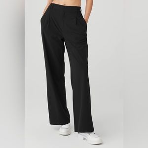 Alo Yoga High-Waist Pursuit Trouser